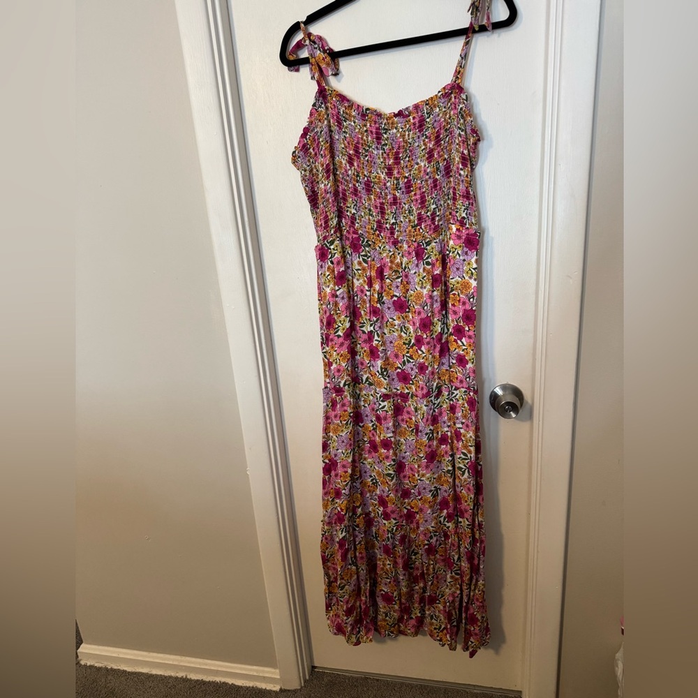Draper James RSVP maxi dress with pockets and tie/adjustable shoulders size XL